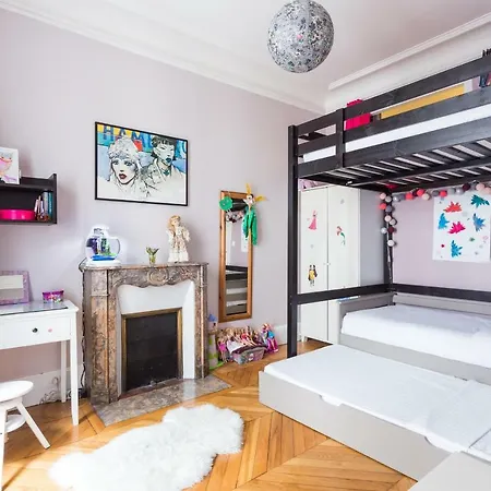 Appartement Rue De Chantilly By Onefinestay